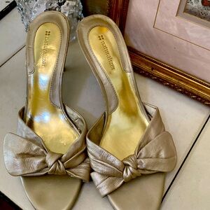 Leather gold/silver pearl slides sandals 9